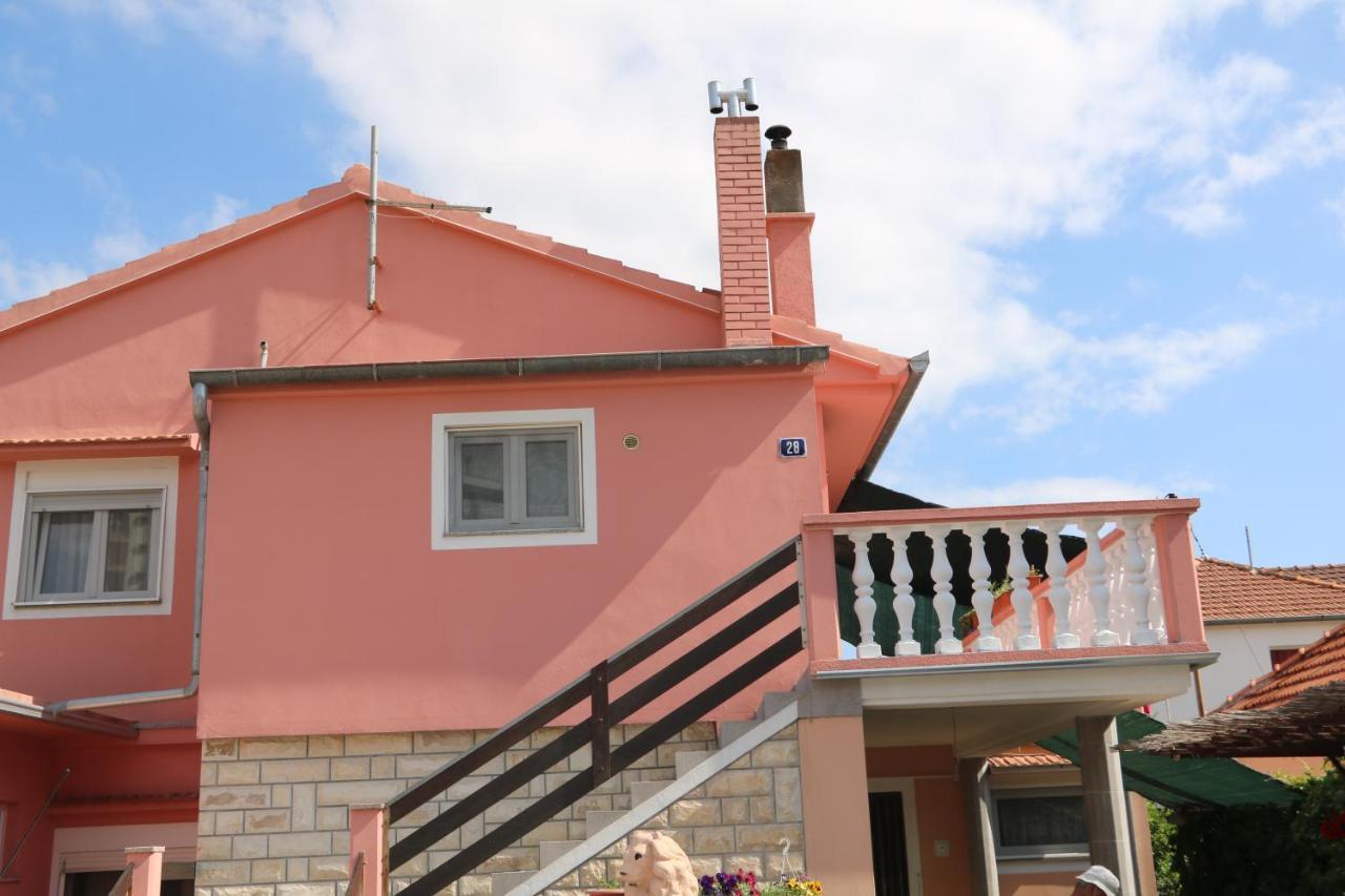 Appartement Apartman Ivica à Zadar Extérieur photo