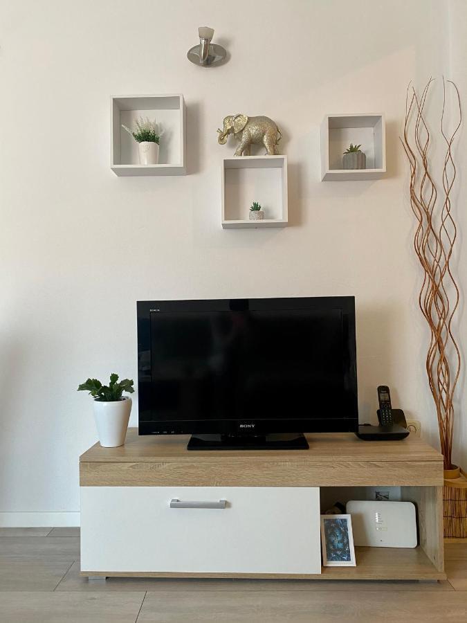 Appartement Apartman Ivica à Zadar Extérieur photo